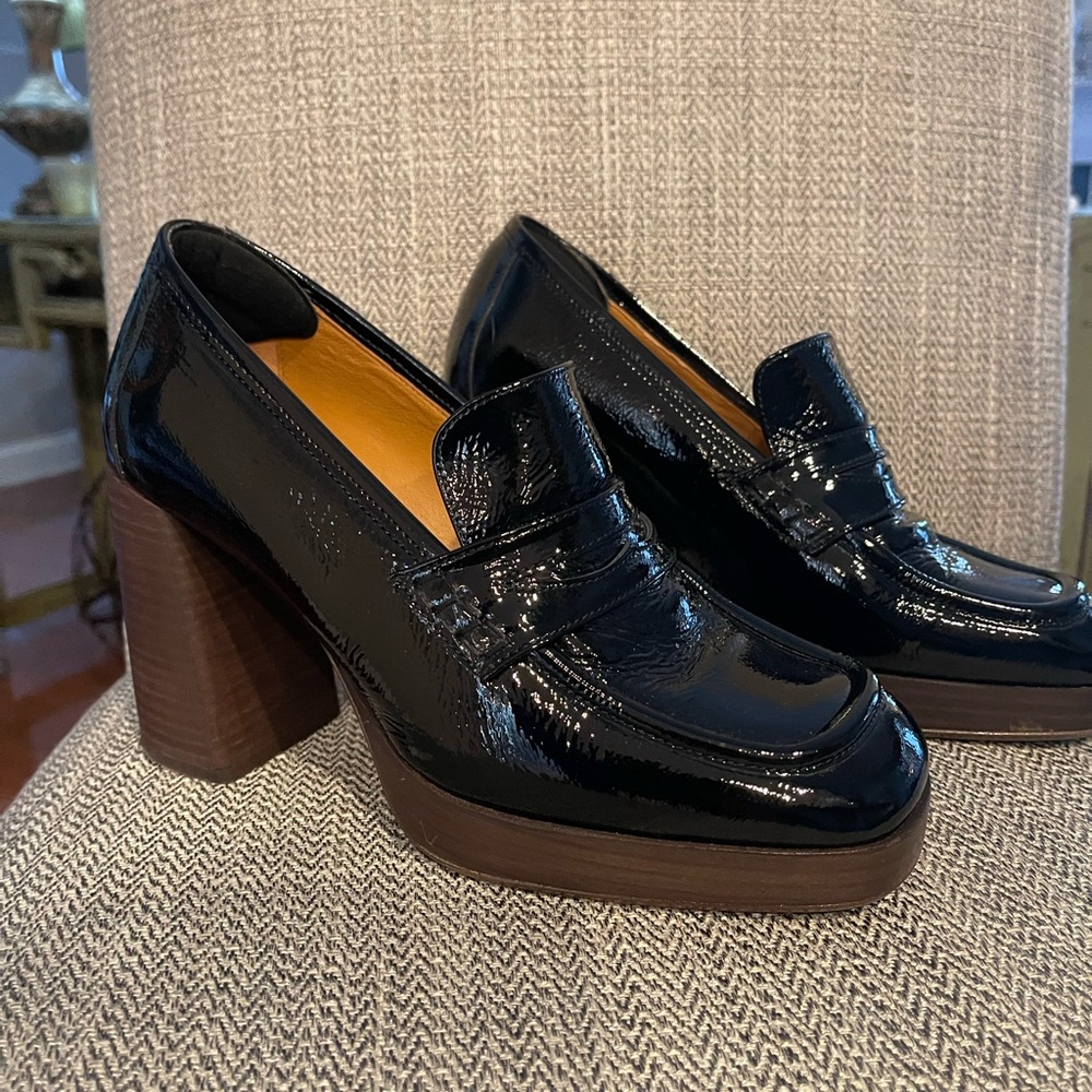 Sezane Black Patent Leather Platform Loafers with Brown Block Heel